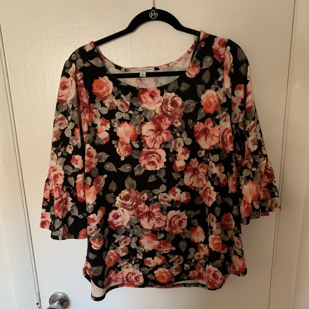 Green Envelope Floral Top